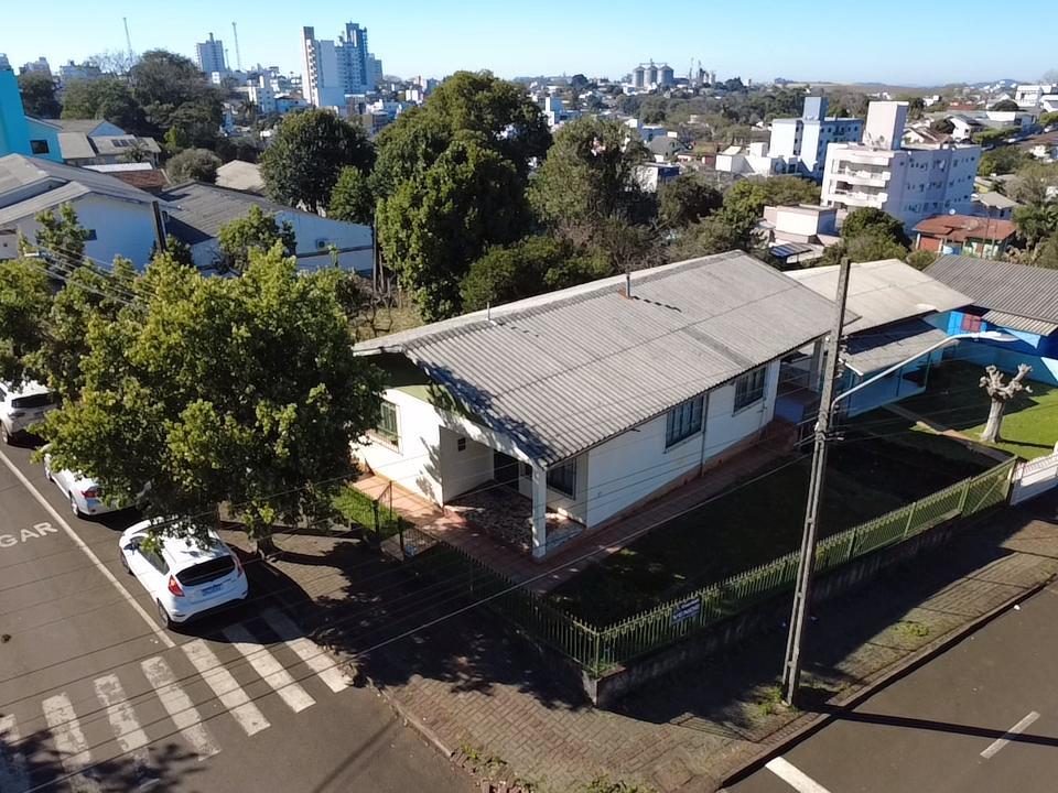 📢 OPORTUNIDADE PARA INVESTIDORES – TERRENO + CASA EM PINHALZINHO/SC